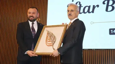 Uraloğlu konuşma anı