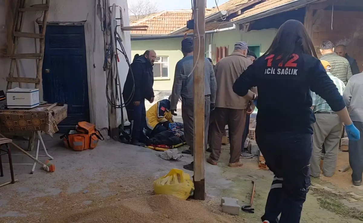 Çorum Alaca’da Depo Çöktü: İki Kardeş Yaralı, Birinin Eli Makineye Kaptırıldı