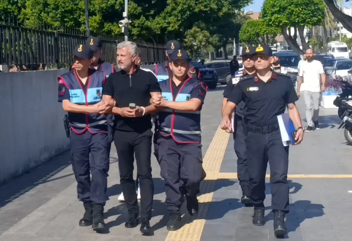 Manavgat'ta Rüşvet Operasyonu: 12 Kişi Gözaltına Alındı