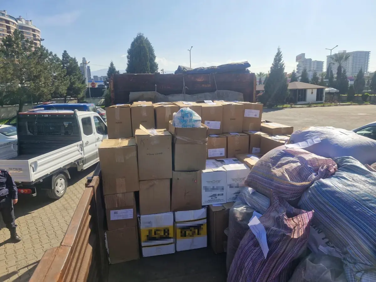 Turgutlu’da 1,5 ton kaçak tütün ve makaron ele geçirildi