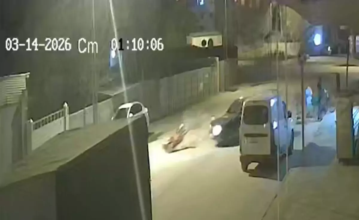 İğdır’da Alkol Etkisi Altında Sürücü, Polis Takiplerinden Kaçarken Motosiklete Çarptı