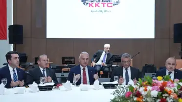 Mehmet Nuri Ersoy, KKTC'de Kardeşlik İftarı'na Katıldı ve Kültür Bağlarını Güçlendirdi
