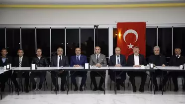 İftar sofrası ve katılımcılar