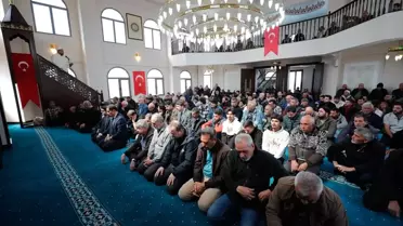 Gülcihan Camisi iç mekan görüntüsü