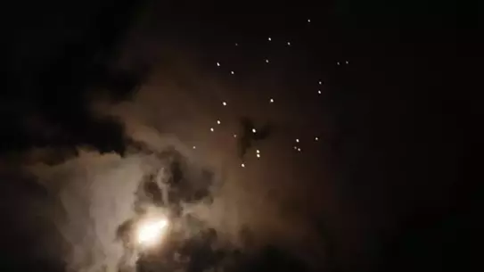 Saldırı sonrası üs içinde güvenlik ekipleri