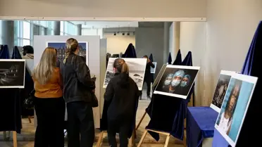 Sergide sergilenen bir fotoğraf örneği