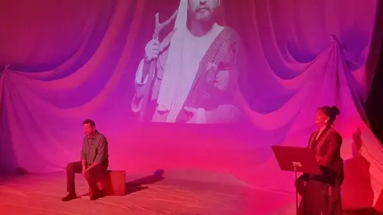 Sahnedeki dramatik an