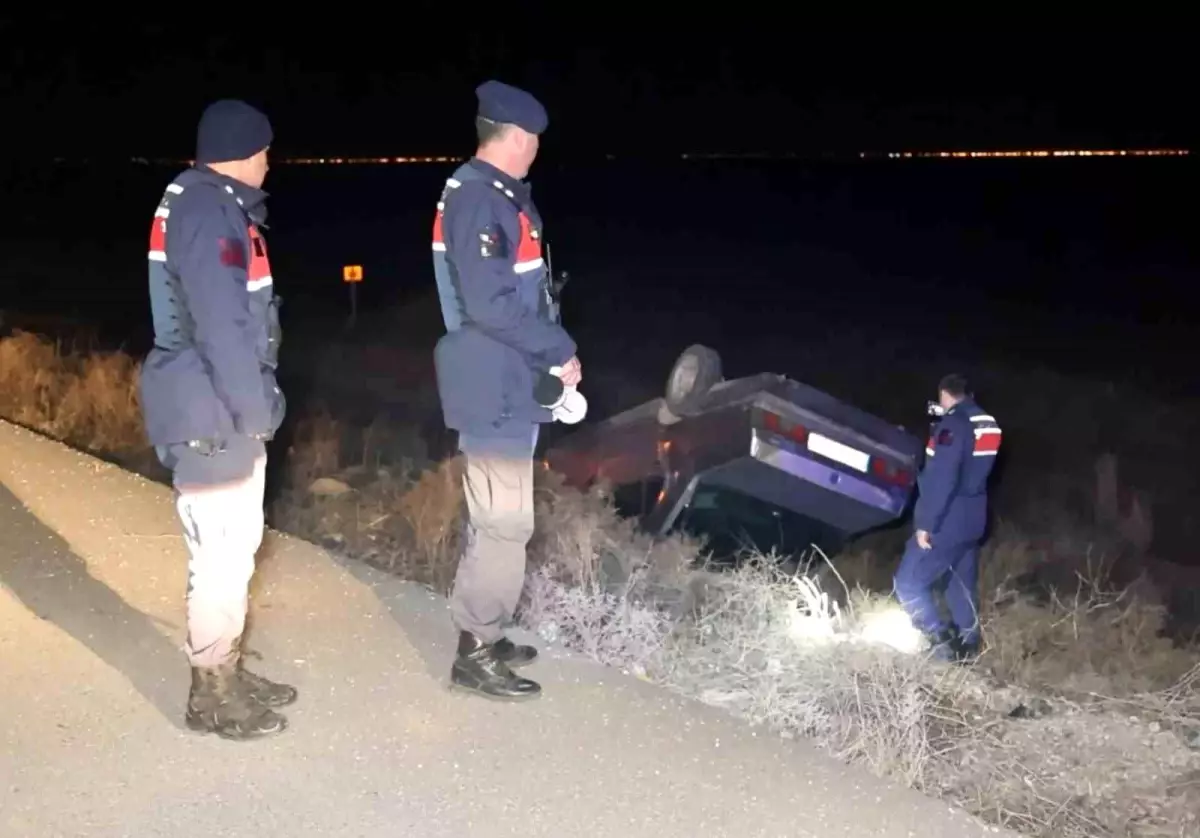 Aksaray’da Şarampole Takla Atan Otomobil Sürücüsü Hafif Yaralı