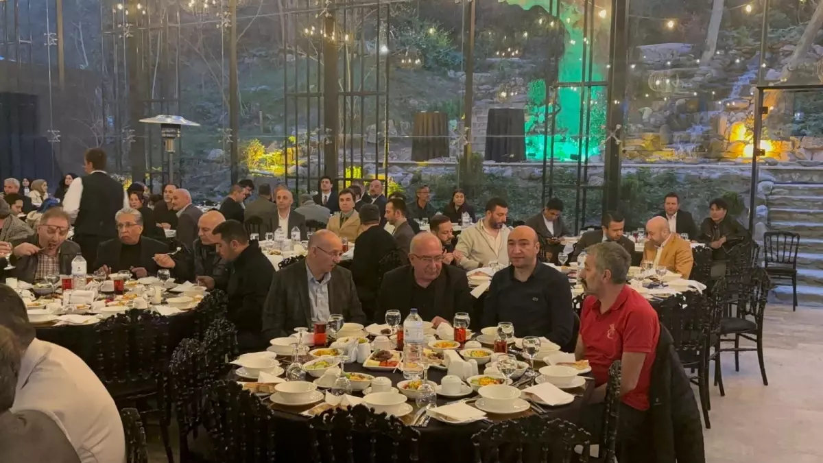 Belgin Uygur'dan Bursa İftar'ında Türkiye Yüzyılı Mesajı