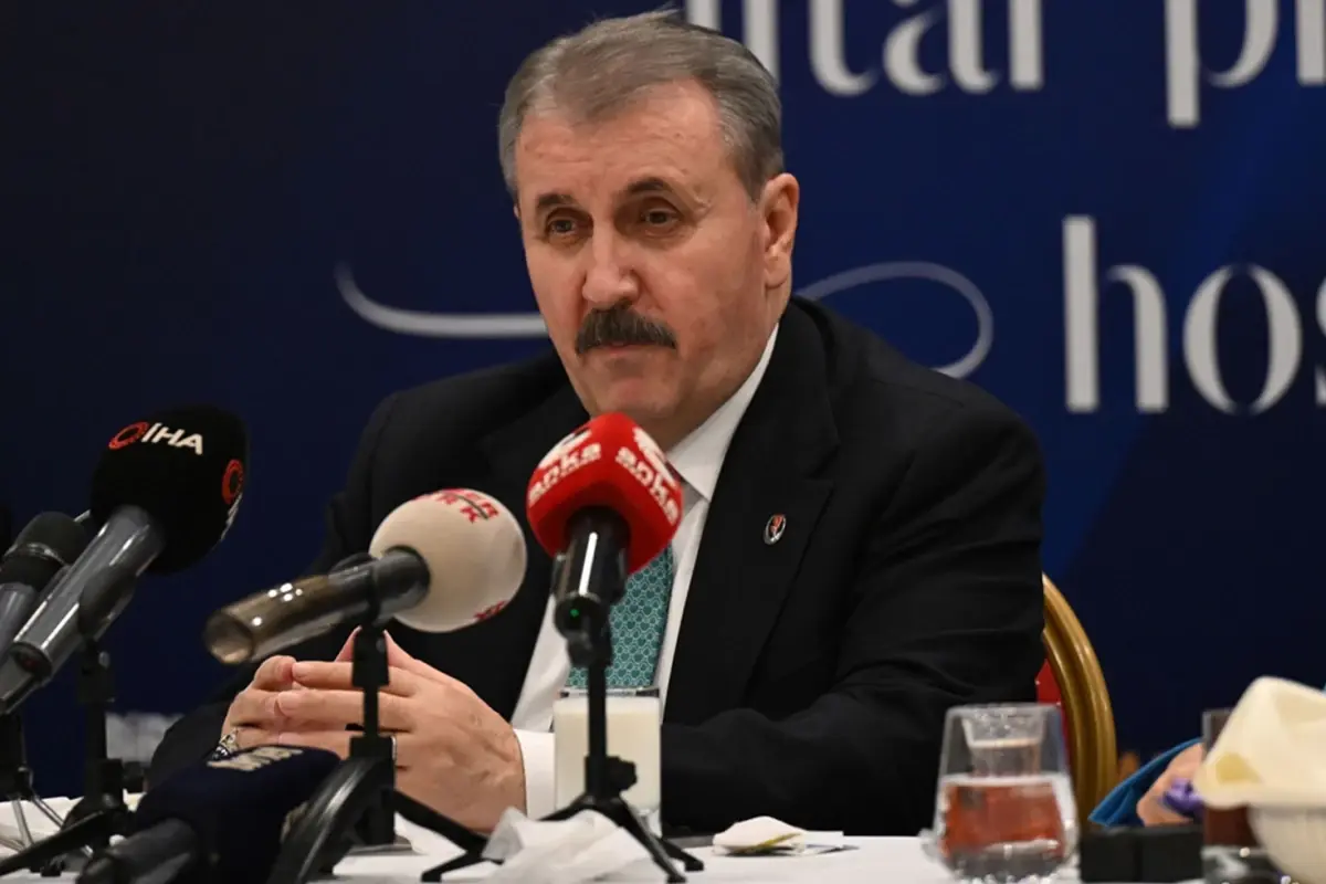 BBP Lideri Destici, Erdoğan'ın Yeniden Cumhurbaşkanı Adaylığını Destekliyor