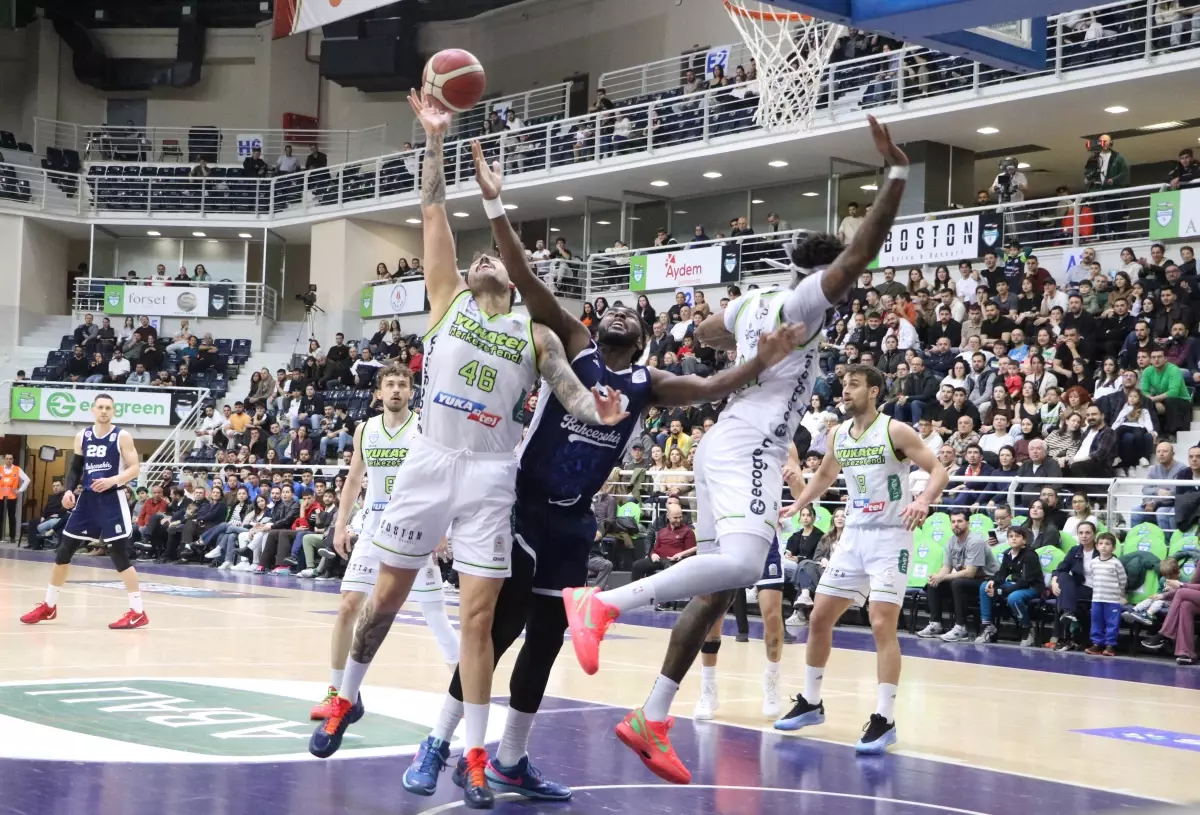 Merkezefendi, Bahçeşehir'e Karşı 79-65 Yenildi: Dördüncü Ardışık Mağlubiyet