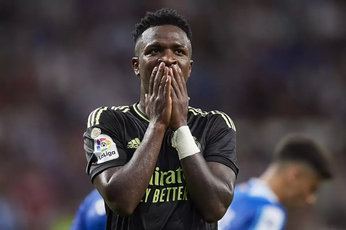 Vinicius Junior’ın Şaşırtıcı Yeni Saç Kesimi Sosyal Medyada Gülme Gülmeye Yol Açtı