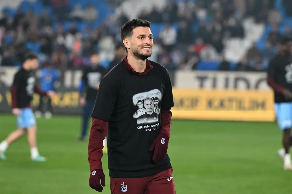 Trabzonspor, Rizespor Karşısında Değişikliklerle Sahaya Çıktı ve Orhan Kaynak'ı Anımsattı