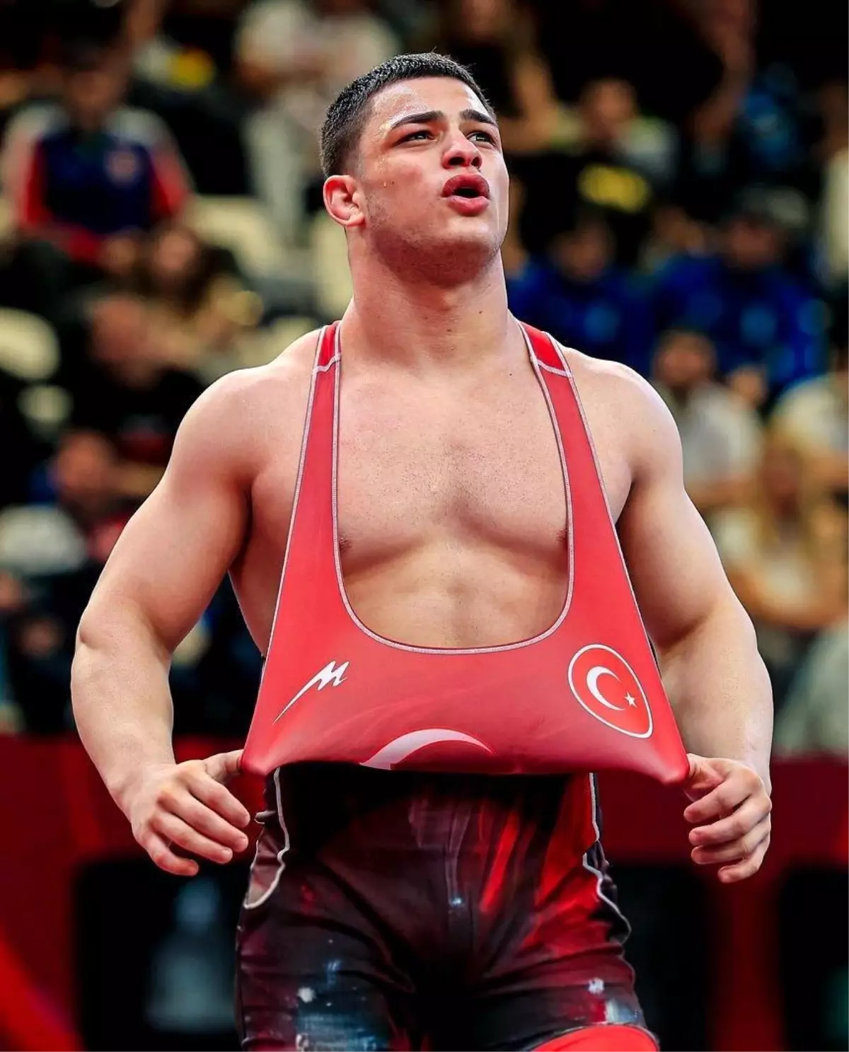 Alperen Berber, U23 Avrupa Güreş Şampiyonası'nda 87 kg Grekoromen Dalında Bronz Madalya Kazandı