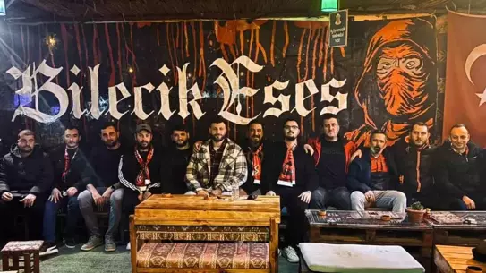 Eskişehirspor taraftarları iftar sofrası