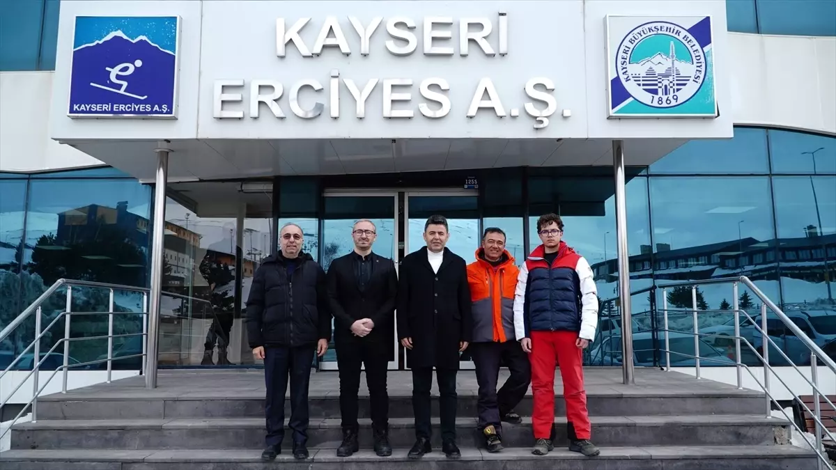 Ulaştırma Bakan Yardımcısı Boyraz, Erciyes’te Turizm ve Altyapı Çalışmalarını Değerlendirdi