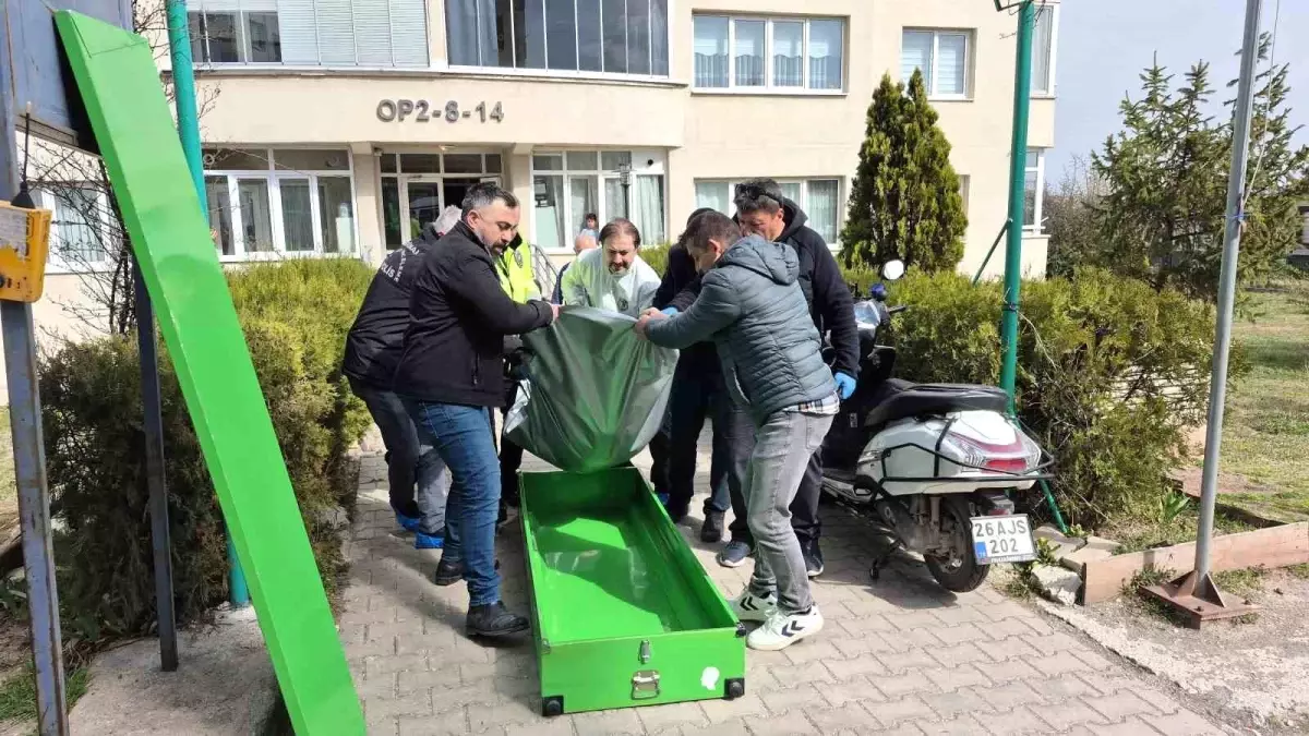 Eskişehir'de 79 Yaşındaki Kadının Şüpheli Ölümü Soruşturma Altında