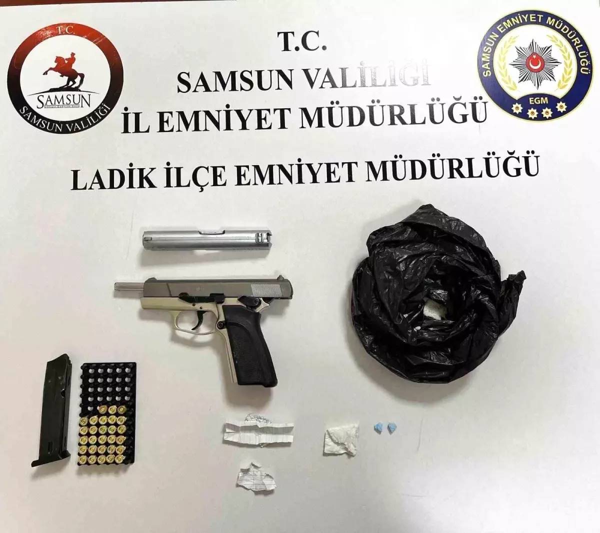 Samsun Ladik’te Büyük Uyuşturucu ve Silah Operasyonu: Metamfetamin, Ecstasy ve Tabanca Ele Geçirildi