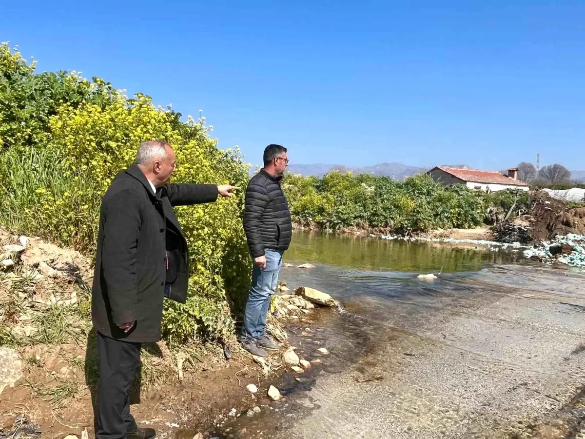 Malgaç Çayı'nda Doğu-Batı Yönlü Yol Yeniden Açıldı