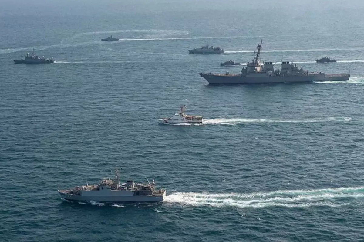 Güney Kore ve Japonya, Hürmüz Boğazı'na Savaş Gemisi Gönderme Konusunda Temkinli Yaklaşıyor