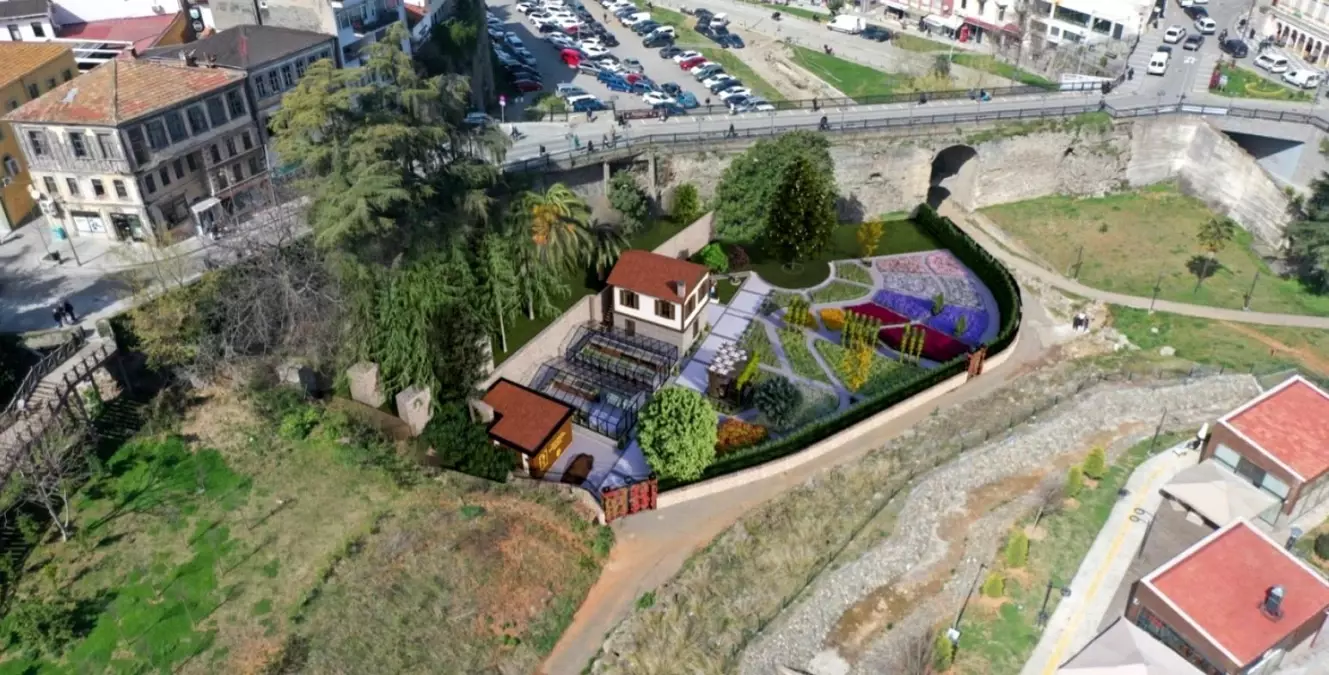 Trabzon’da Süs Bitkileri Üretim Merkezi Açıldı: Yerli Peyzaj Malzemeleri Artık Belediyenin Kontrolünde