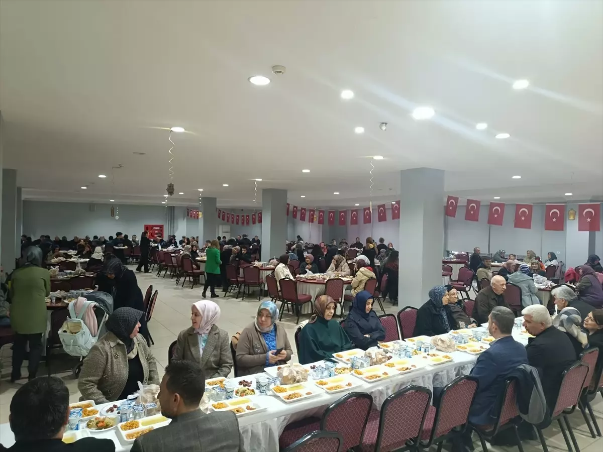 Pazaryeri'nde Ramazan İftarına Özel Birlik Mesajları