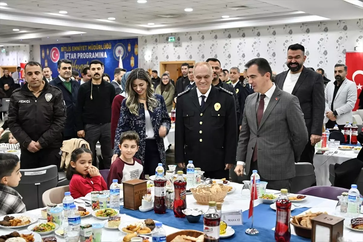 Bitlis’te Şehit Ailelerine Özel İftar Buluşması Gerçekleşti