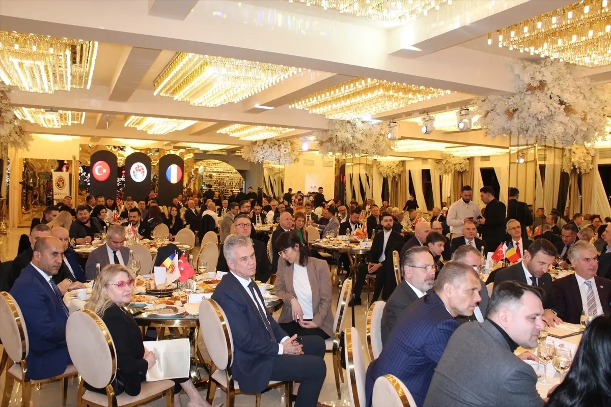 Romanya’nın Köstence Şehrinde DTİAD’dan Anlamlı İftar Buluşması