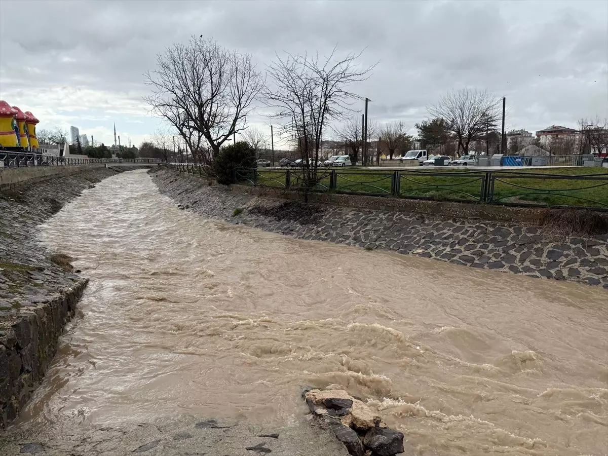 Gaziantep'te sağanak yağış sonrası su birikintileri