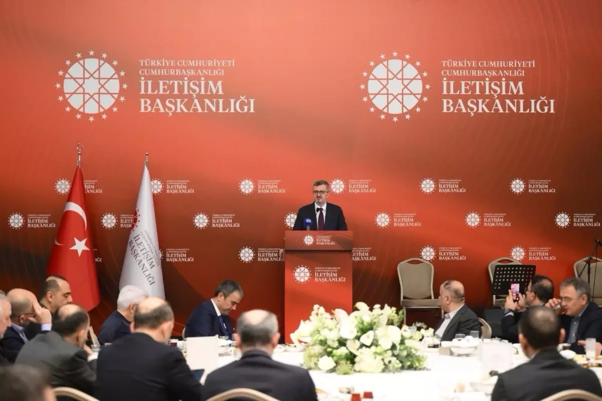 İletişim Başkanı Duran, İftar Programında Basına Destek Mesajı Verdi