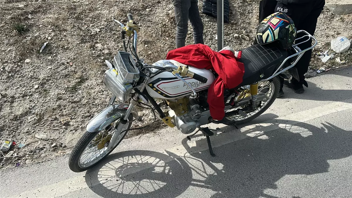 Kütahya'da Ehliyetsiz Motosiklet Sürücüsüne 399.500 TL, Ruhsat Sahibine 40.000 TL Ceza