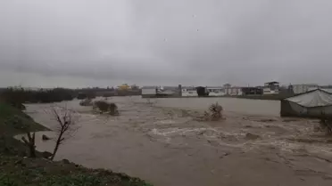 Taşkın sonrası su altında kalan tarım arazileri