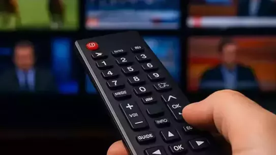 Sahtekarlar Dizisi 22. Bölümle Veda Etti: Burak Deniz’in “The End” Paylaşımı Sosyal Medyada Yankı Buldu