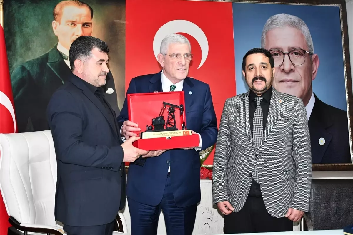 Dervişoğlu: ABD ve İsrail'in İran Saldırısı Üzerine Görüşleri