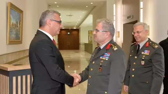 Metin Tokel'in kabul töreni anı