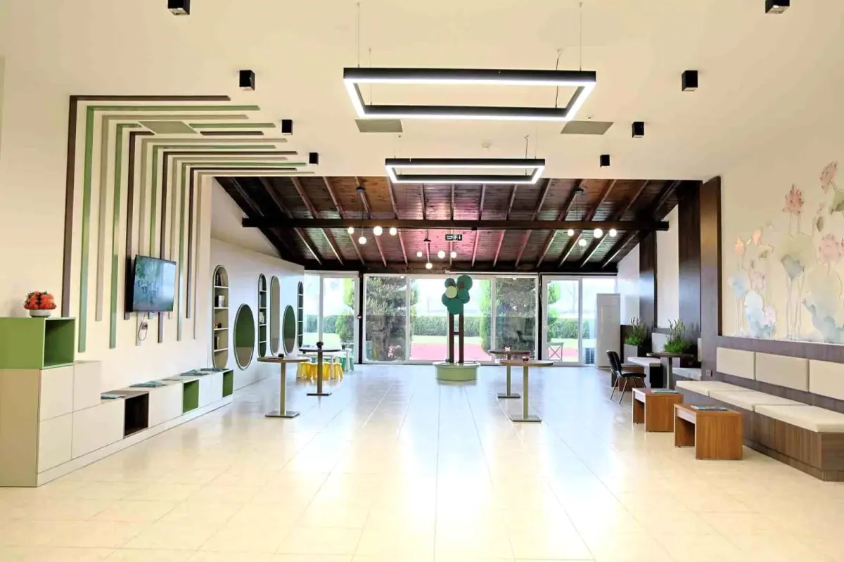 İzmit’te Anne Şehir Merkezi Lotus Açılıyor: Kadınlar Spor Yaparken Çocuklar Güvende