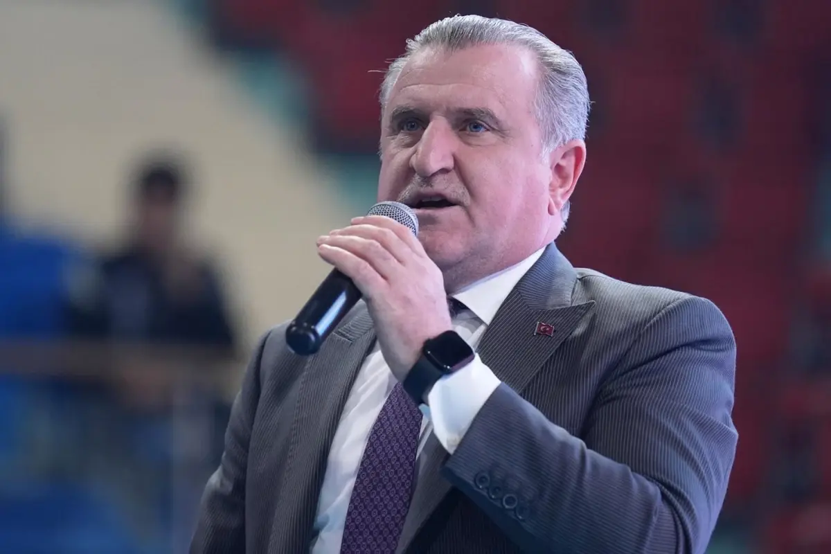 Arda Güler'in 70 Metre Mükemmel Golü Bakan Osman Aşkın Bak'tan Övgü Aldı