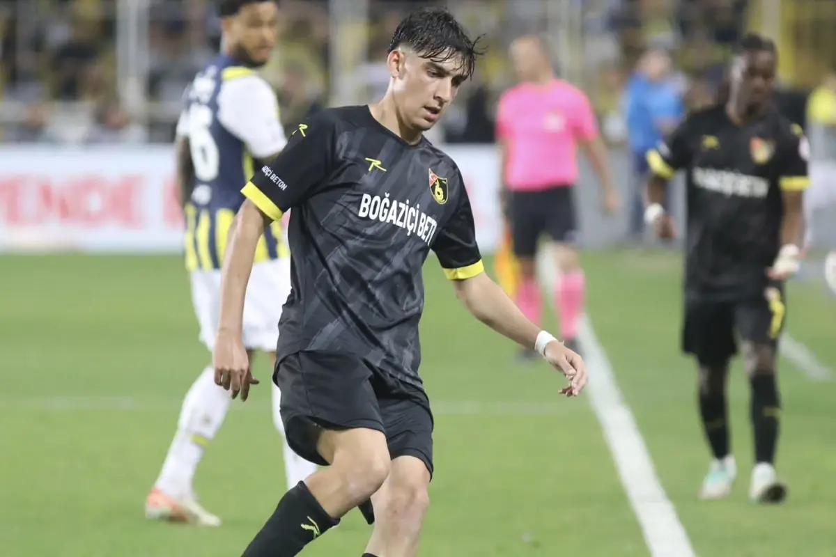İstanbulspor’un Genç Yıldızı Baran Alp Vardar Hayatını Kaybetti