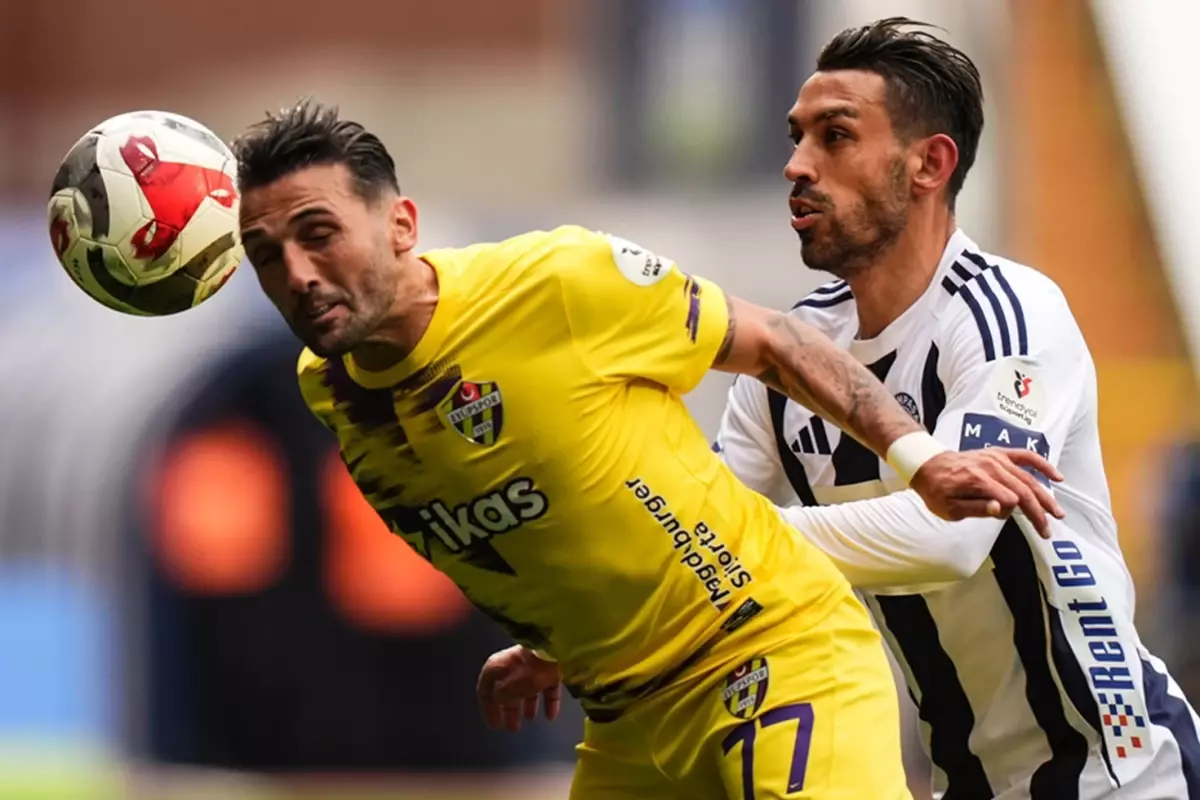 Kasımpaşa, Eyüpspor'u 1-0'lık Dar Galibiyetle Maçta Öne Çıktı