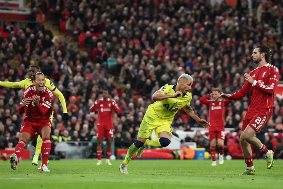 Liverpool, Tottenham'a 90. Dakikada Eşitlik Sağlayarak Galatasaray Maçına Hazırlandı