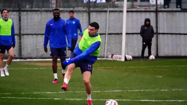 Rizespor sahadaki antrenman anı