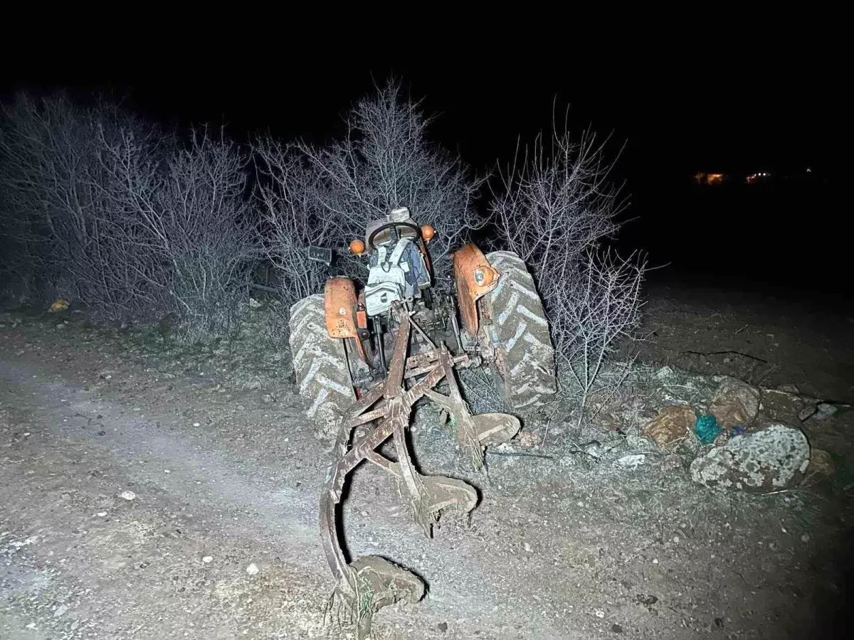 Uşak'ın Banaz İlçesinde Av Tüfeğiyle Şok Cinayet: Ekrem Çakmak Hayatını Kaybetti