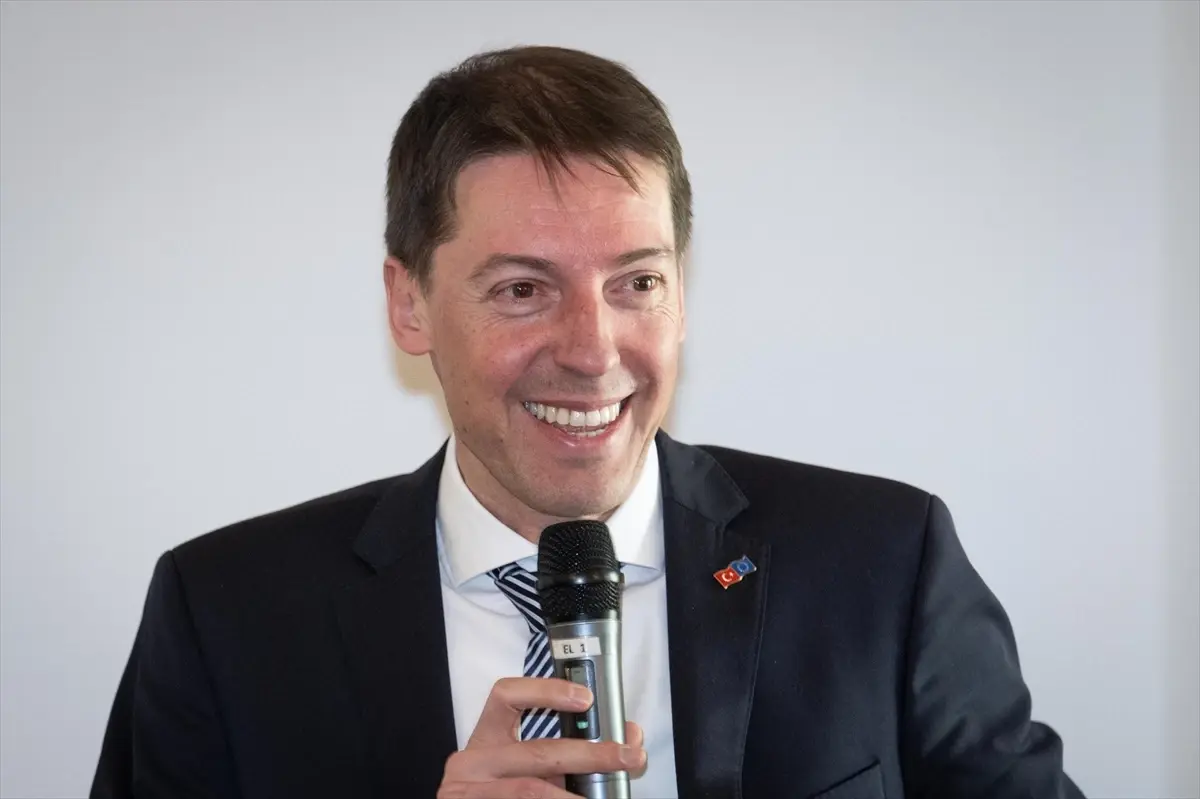 Ankara’da Kadınlar Günü Paneli: İsveç Büyükelçiliği ve AB Türkiye Delegasyonu Ekonomik Katılımı Tartıştı