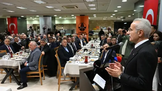 Uraloğlu ile ekonomi ve inşaat sektörü temsilcileri