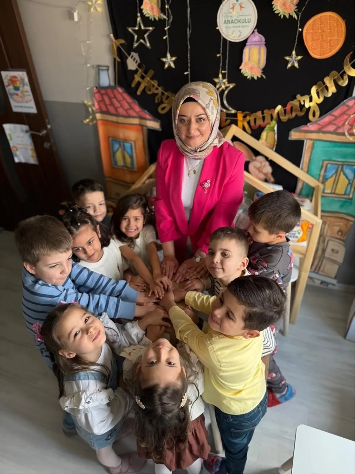 Bursa Osmangazi’de Anaokulu Öğrencileri Yardım Kolileri Hazırladı