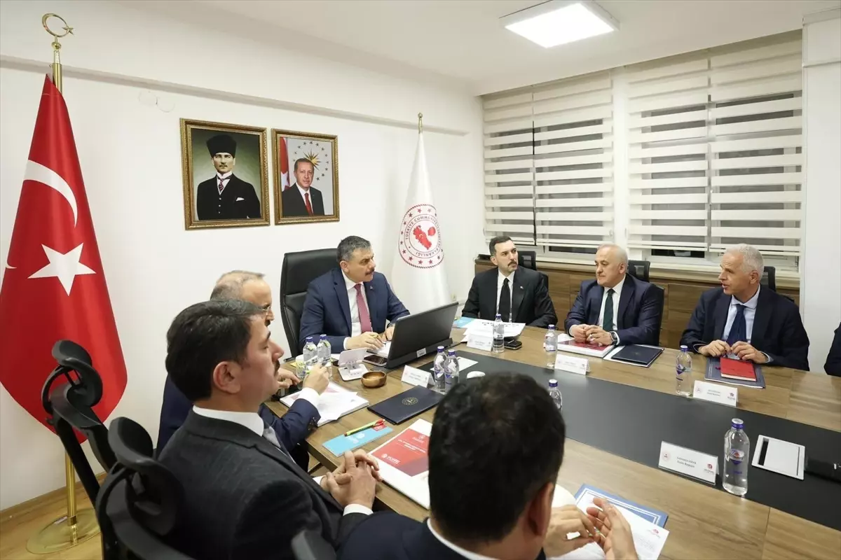 İçişleri Bakanı Çiftçi, Sivil Toplumla İşbirliği Brifingi Gerçekleştirdi