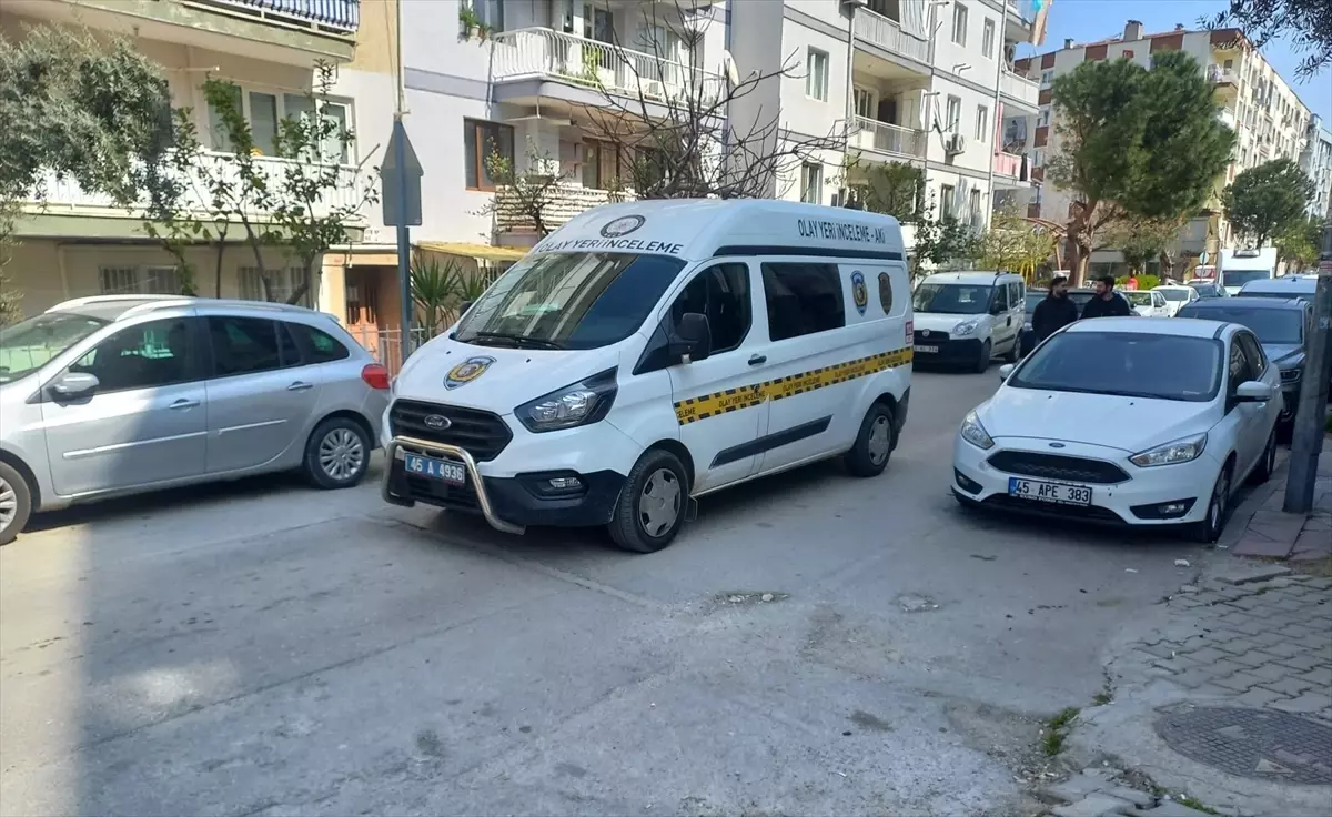 Manisa Yunusemre'de Cinayet: İki Şüpheli Tutuklandı, Dört Kişi Gözaltında