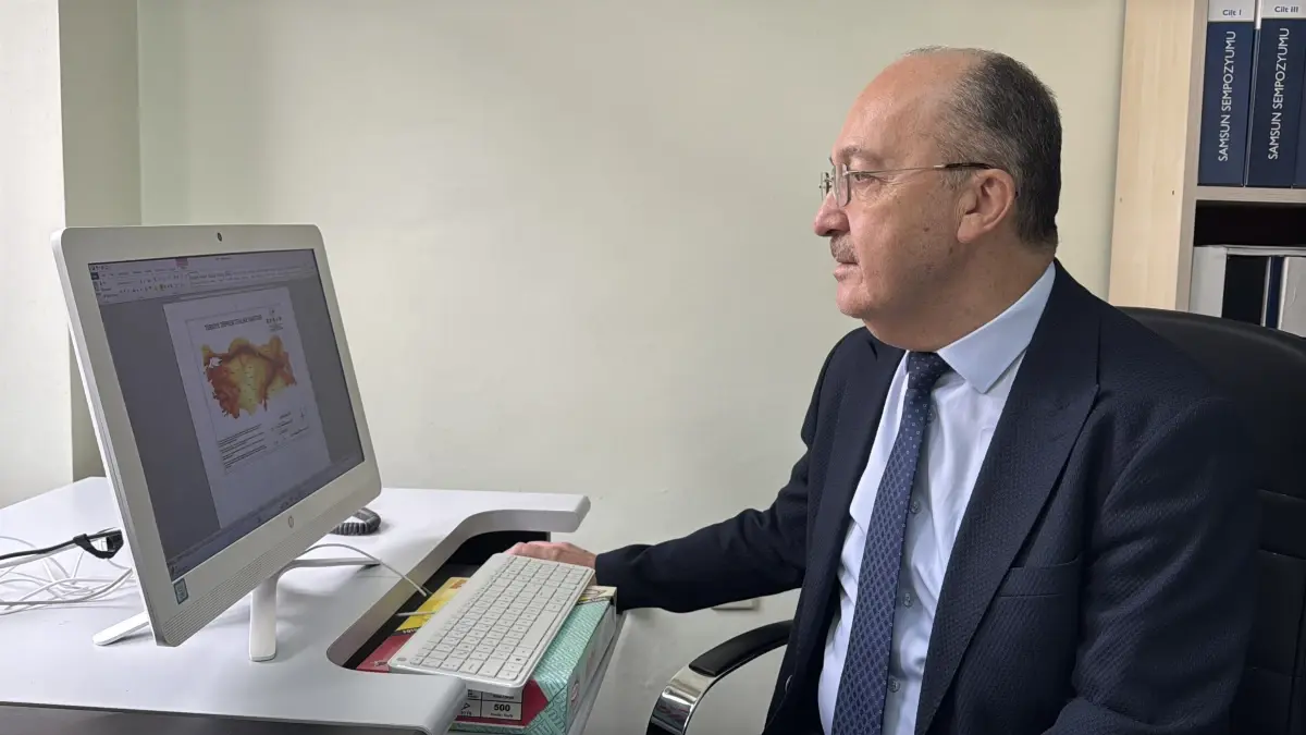 Uzman Prof. Dr. Zeybek: Füzeler Yer Sarsıntısına Neden Olabilir, Büyük Deprem Oluşturmaz