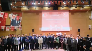 İftar sofrası ve katılımcılar