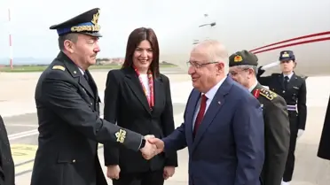 Yaşar Güler ve İtalyan yetkilileri bir arada